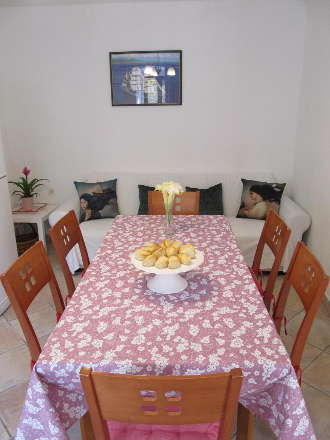 Apartments Anita Вели-Лошинь Экстерьер фото