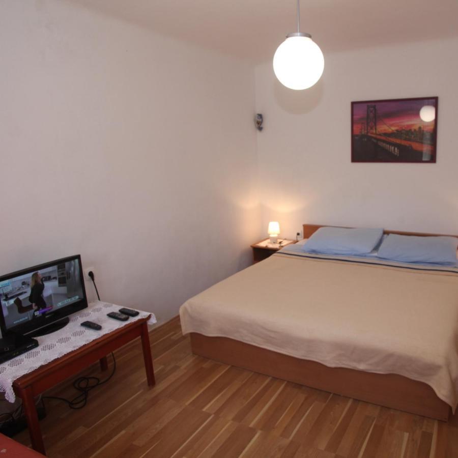 Apartments Anita Вели-Лошинь Экстерьер фото